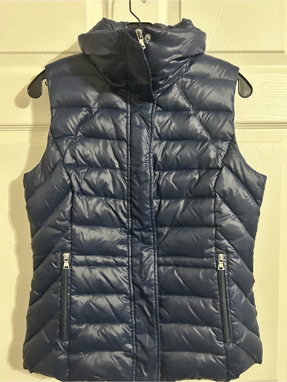 G.H. Bass & Co. Navy Quilted Hooded Puffer Vest